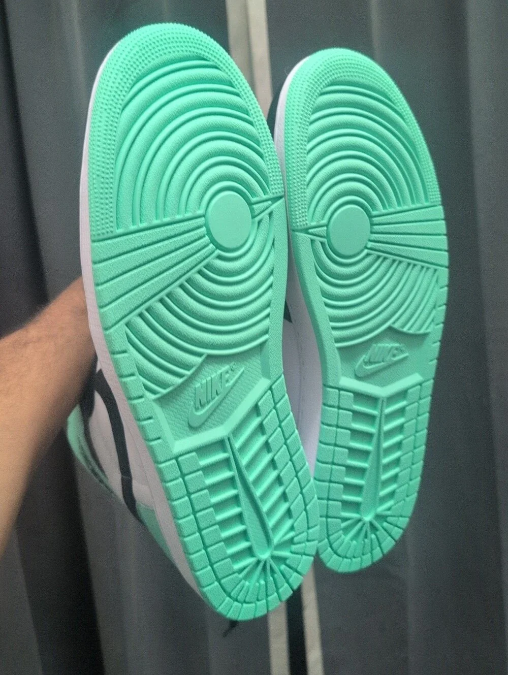Men's Air Jordan 1 Retro High OG 'Green Glow' - DZ5485 130 Size 16 NWOB